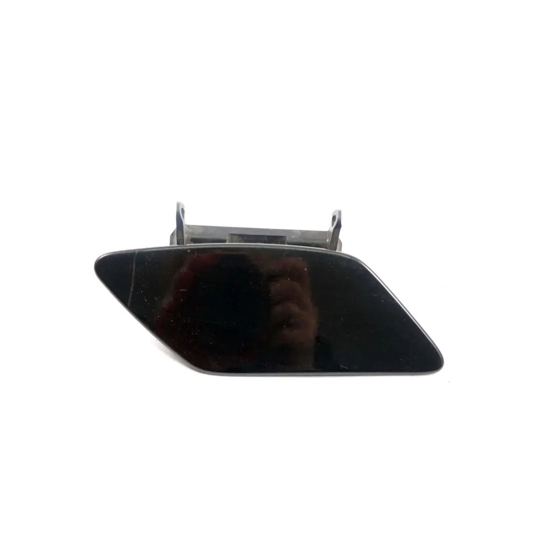 Mercedes-Benz A W169 Blende Spritzdüse Rechts Abdeckung Kosmos Black für mit Teilenummer A1698870425 Mercedes-Benz A W169 Blende Spritzdüse Rechts Abdeckung Kosmos Black - SKU A1698870425-KB - Teilenummer A1698870425