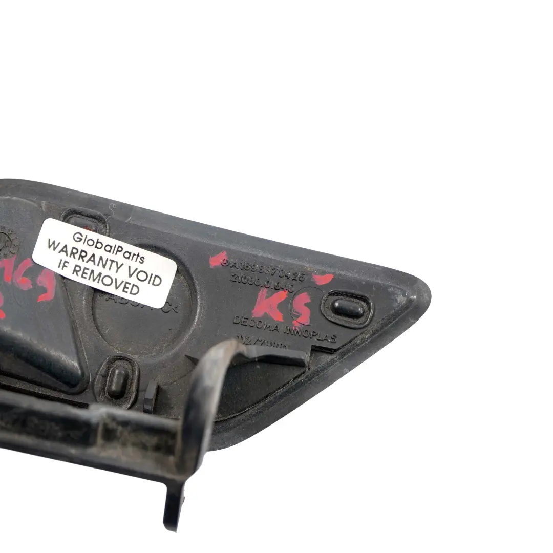Mercedes-Benz A W169 Blende Spritzdüse Rechts Abdeckung Kosmos Black für mit Teilenummer A1698870425 Mercedes-Benz A W169 Blende Spritzdüse Rechts Abdeckung Kosmos Black - SKU A1698870425-KB - Teilenummer A1698870425