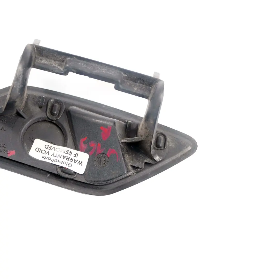 Mercedes-Benz A W169 Blende Spritzdüse Rechts Abdeckung Kosmos Black für mit Teilenummer A1698870425 Mercedes-Benz A W169 Blende Spritzdüse Rechts Abdeckung Kosmos Black - SKU A1698870425-KB - Teilenummer A1698870425