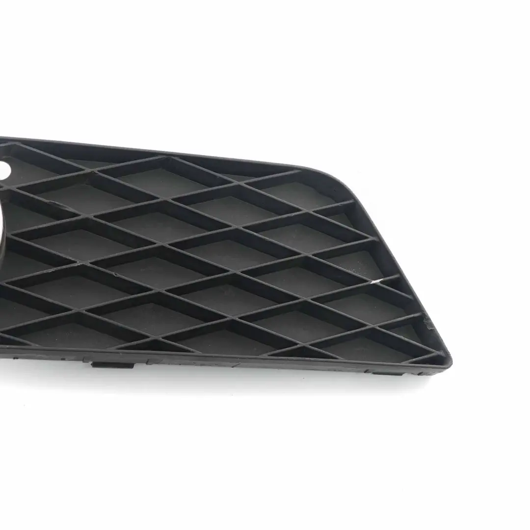 Mercedes W169 Pare-chocs avant Cache-feux antibrouillard Grille droite - SKU A1698870625 - Numéro de pièce A1698870625