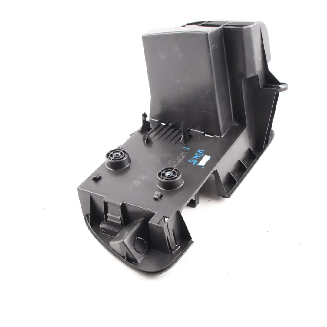 Maletero Mercedes W245 Caja Multifuncional Portaherramientas para con número de pieza A1698900088 Maletero Mercedes W245 Caja Multifuncional Portaherramientas - SKU A1698900088 - Número de pieza A1698900088