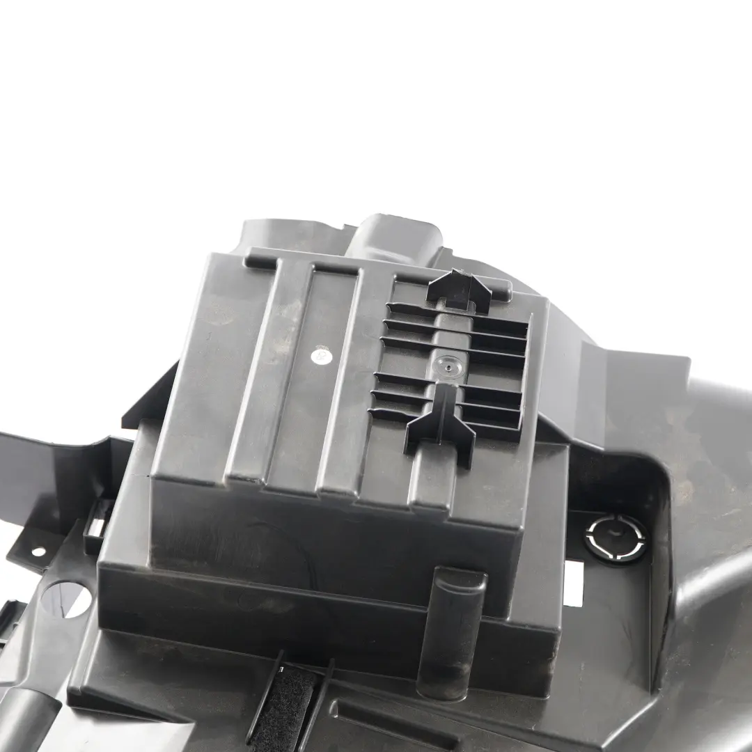 Tablero de Caja Herramientas del Maletero Trasero para Mercedes W169 con número de pieza A1698900161 Mercedes W169 Tablero de Caja Herramientas del Maletero Trasero - SKU A1698900161 - Número de pieza A1698900161