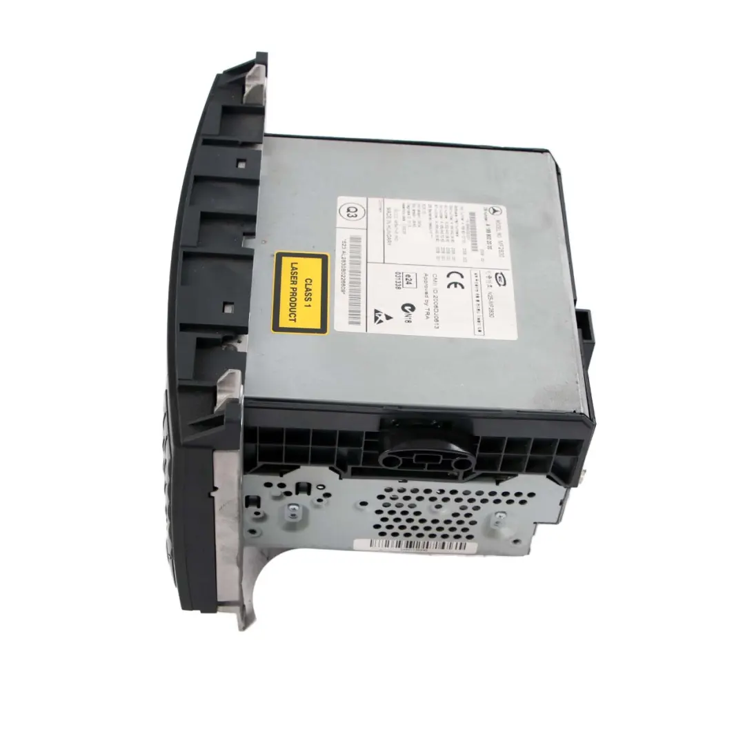  Unidad Principal Mercedes W169 W245 CD Player Radio Audio - SKU A1699002000 - Número de pieza A1699002000