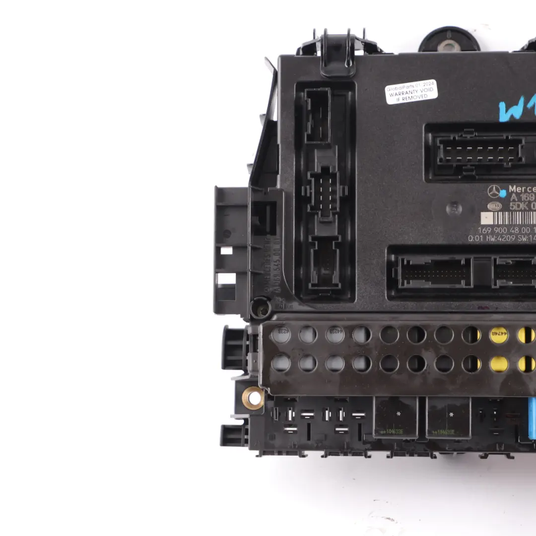 SAM Módulo de Control ECU Caja de Fusibles para Mercedes W169 W245 con número de pieza A1699004800 Mercedes W169 W245 SAM Módulo de Control ECU Caja de Fusibles - SKU A1699004800-1 - Número de pieza A1699004800