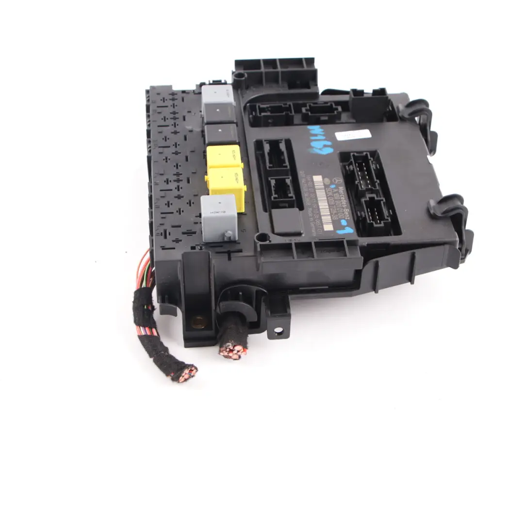 Scatola dei fusibili Mercedes W169 W245 Sam Modulo di controllo ECU per con numero di parte A1699010100 Scatola dei fusibili Mercedes W169 W245 Sam Modulo di controllo ECU - SKU A1699010100-1 - Numero di parte A1699010100