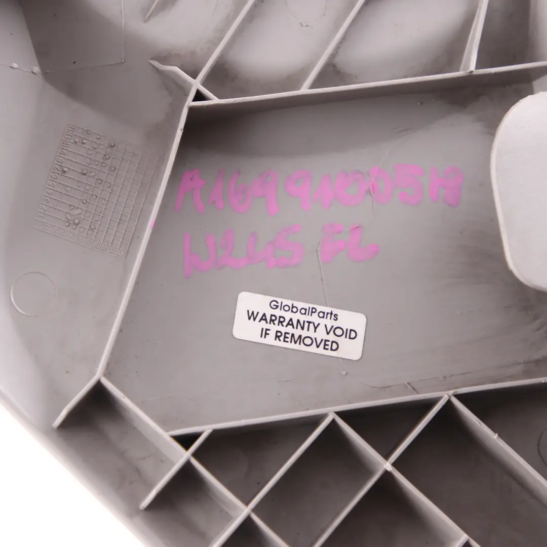 Recubrimiento Interior Delantero Izquierdo Gris A1699103518 para Mercedes W169 W245 con número de pieza A1699100518 Mercedes W169 W245 Recubrimiento Interior Delantero Izquierdo Gris A1699103518 - SKU A1699100518 - Número de pieza A1699100518