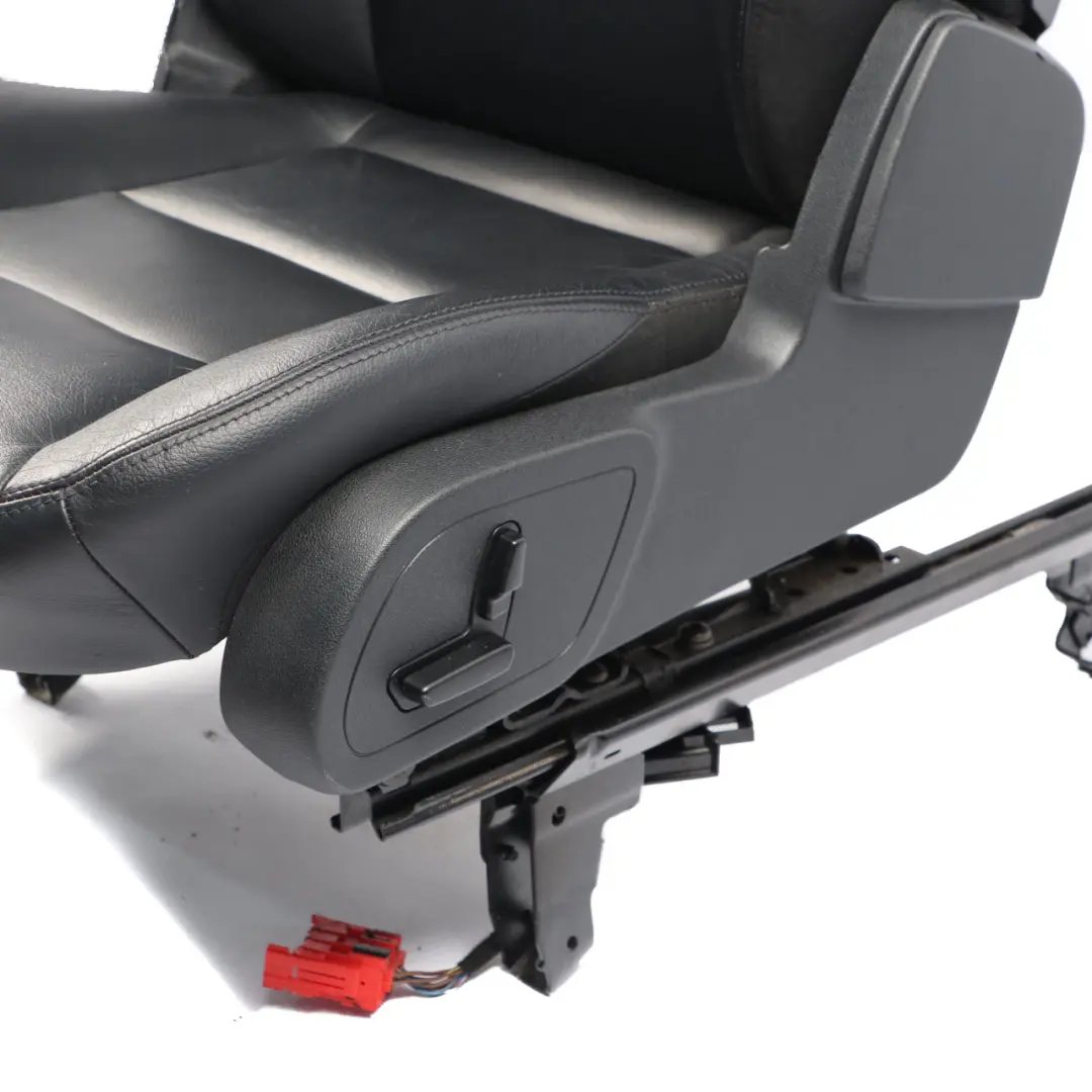 Front Seat Mercedes W245 Left N/S Heated Leather Semi-Aniline Black Electric to with Part number A1699104147 Front Seat Mercedes W245 Left N/S Heated Leather Semi-Aniline Black Electric - SKU A1699104147-1 - Part number A1699104147