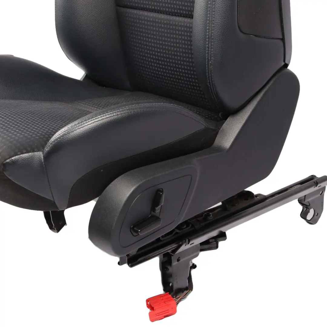 Mercedes-Benz W245 Front Left Sport Seat Cloth Leather Black Anthracit Heated to with Part number A1699105347 Mercedes-Benz W245 Front Left Sport Seat Cloth Leather Black Anthracit Heated - SKU A1699105347 - Part number A1699105347