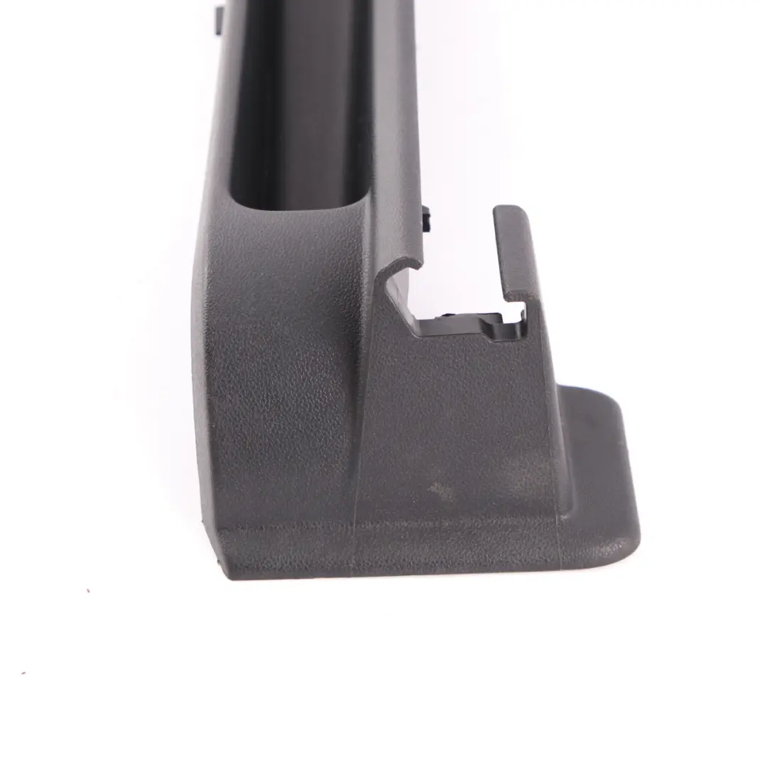 Coprisedile Destro Rivestimento Nero Classe per Mercedes W169 W245 con numero di parte A1699190620 Mercedes W169 W245 Coprisedile Destro Rivestimento Nero Classe - SKU A1699190620-3 - Numero di parte A1699190620