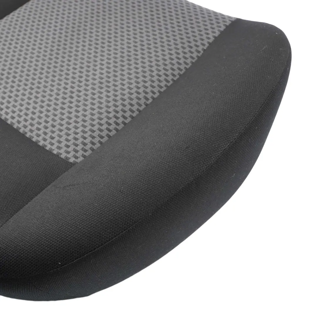 Housse Banquette Arrière Gauche Tissu Anthracite Noir pour Mercedes W169 à propos du numéro de pièce A1699200146 Mercedes W169 Housse Banquette Arrière Gauche Tissu Anthracite Noir - SKU A1699200146 - Numéro de pièce A1699200146