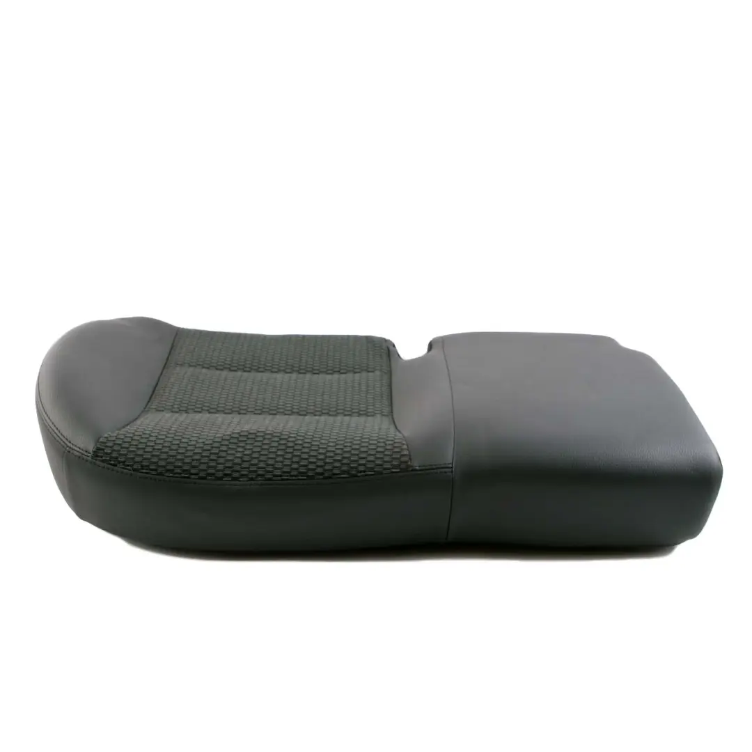 Mercedes-Benz W169 Siège arrière droit Coussin Tissu Cuir Noir pour à propos du numéro de pièce A1699205446 Mercedes-Benz W169 Siège arrière droit Coussin Tissu Cuir Noir - SKU A1699205446 - Numéro de pièce A1699205446