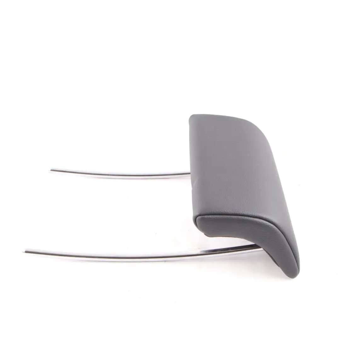 Reposacabezas Asiento Trasero Centro Medio Imitación Cuero Negro para Mercedes W169 con número de pieza A1699700850 Mercedes W169 Reposacabezas Asiento Trasero Centro Medio Imitación Cuero Negro - SKU A1699700850 - Número de pieza A1699700850