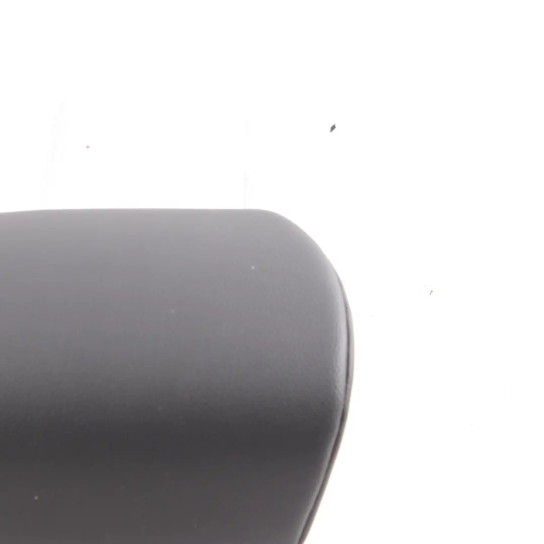 Reposacabezas Trasero Izquierdo Derecho Imitación Cuero Negro para Mercedes W169 con número de pieza A1699704450 Mercedes W169 Reposacabezas Trasero Izquierdo Derecho Imitación Cuero Negro - SKU A1699704450 - Número de pieza A1699704450