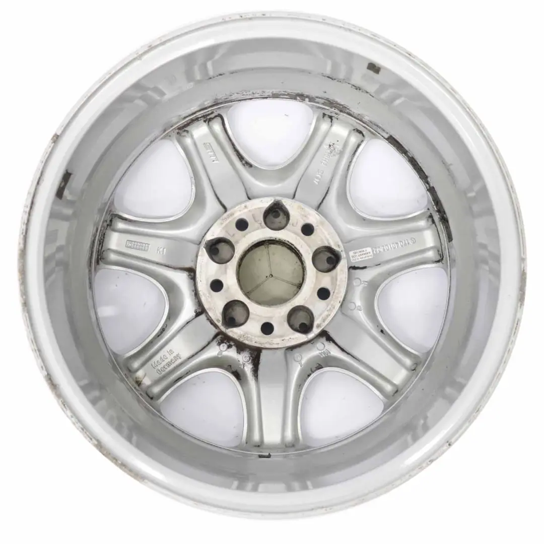 Jante alliage avant argent 16" 7J ET:37 pour Mercedes SLK R170 à propos du numéro de pièce A1704010202 Mercedes SLK R170 Jante alliage avant argent 16" 7J ET:37 - SKU A1704010202-1 - Numéro de pièce A1704010202