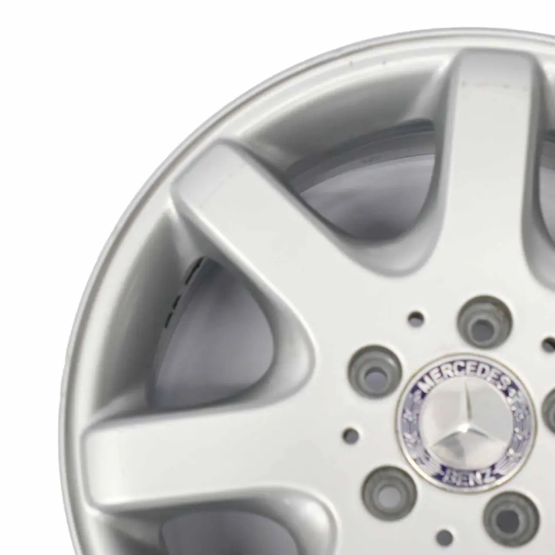 Cerchio anteriore in lega argento 16" 7J ET:37 per Mercedes SLK R170 con numero di parte A1704010202 Mercedes SLK R170 Cerchio anteriore in lega argento 16" 7J ET:37 - SKU A1704010202-2 - Numero di parte A1704010202