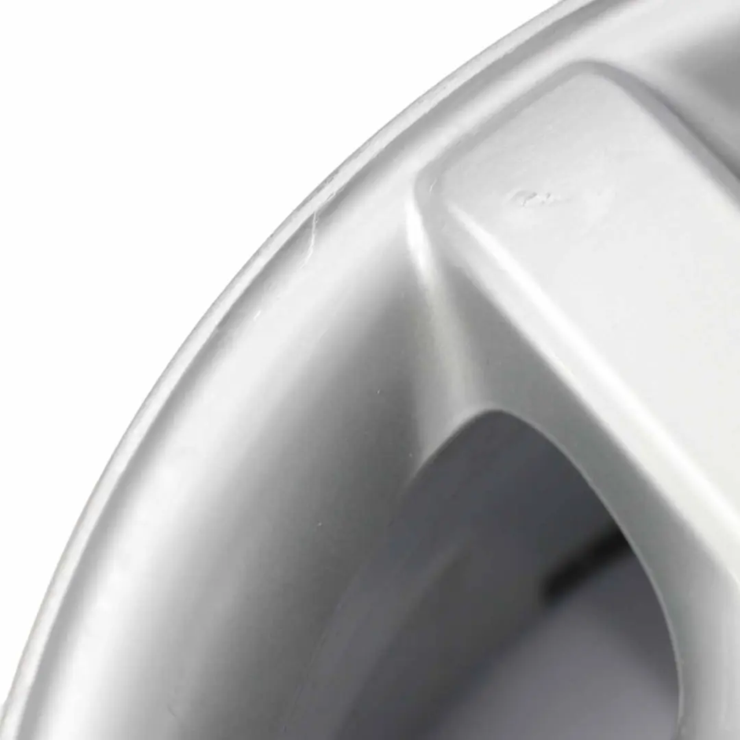 Felge hinten silber 16" 8J ET:30 für Mercedes SLK R170 mit Teilenummer A1704010302 Mercedes SLK R170 Felge hinten silber 16" 8J ET:30 - SKU A1704010302-1 - Teilenummer A1704010302