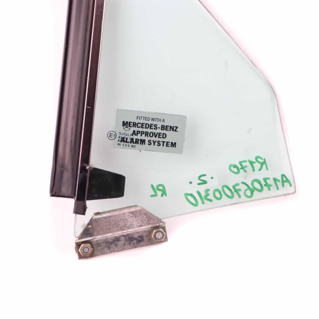 Vitre de custode arrière gauche pour Mercedes SLK R170 Cabriolet à propos du numéro de pièce A1706700310 Mercedes SLK R170 Cabriolet Vitre de custode arrière gauche - SKU A1706700310 - Numéro de pièce A1706700310