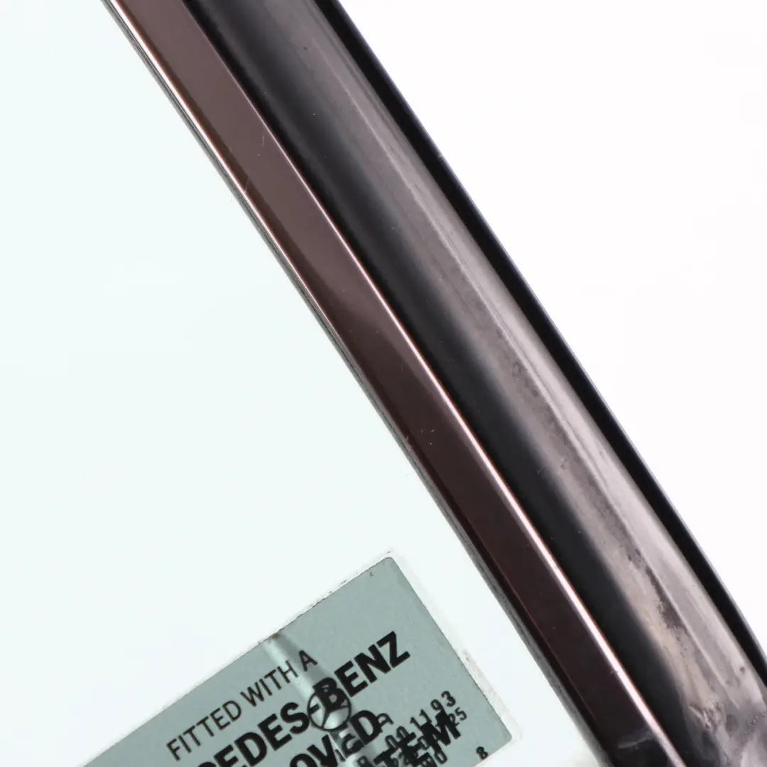 Viertel Fenster Glas hinten rechts für Mercedes SLK R170 Cabrio mit Teilenummer A1706700410 Mercedes SLK R170 Cabrio Viertel Fenster Glas hinten rechts - SKU A1706700410 - Teilenummer A1706700410