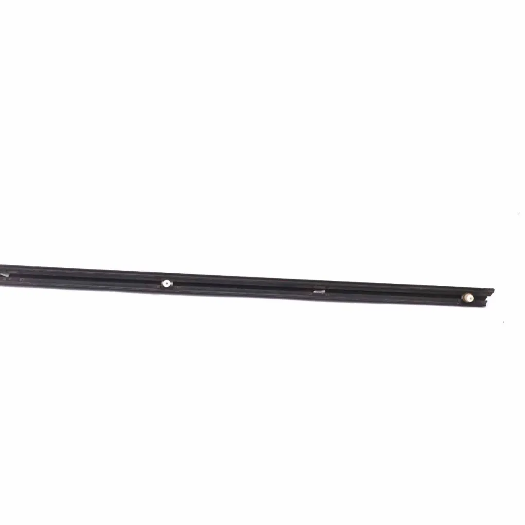 Mercedes SLK R170 Baguette de Porte Avant Droite Joint de Porte Bas - SKU A1706901062 - Numéro de pièce A1706901062