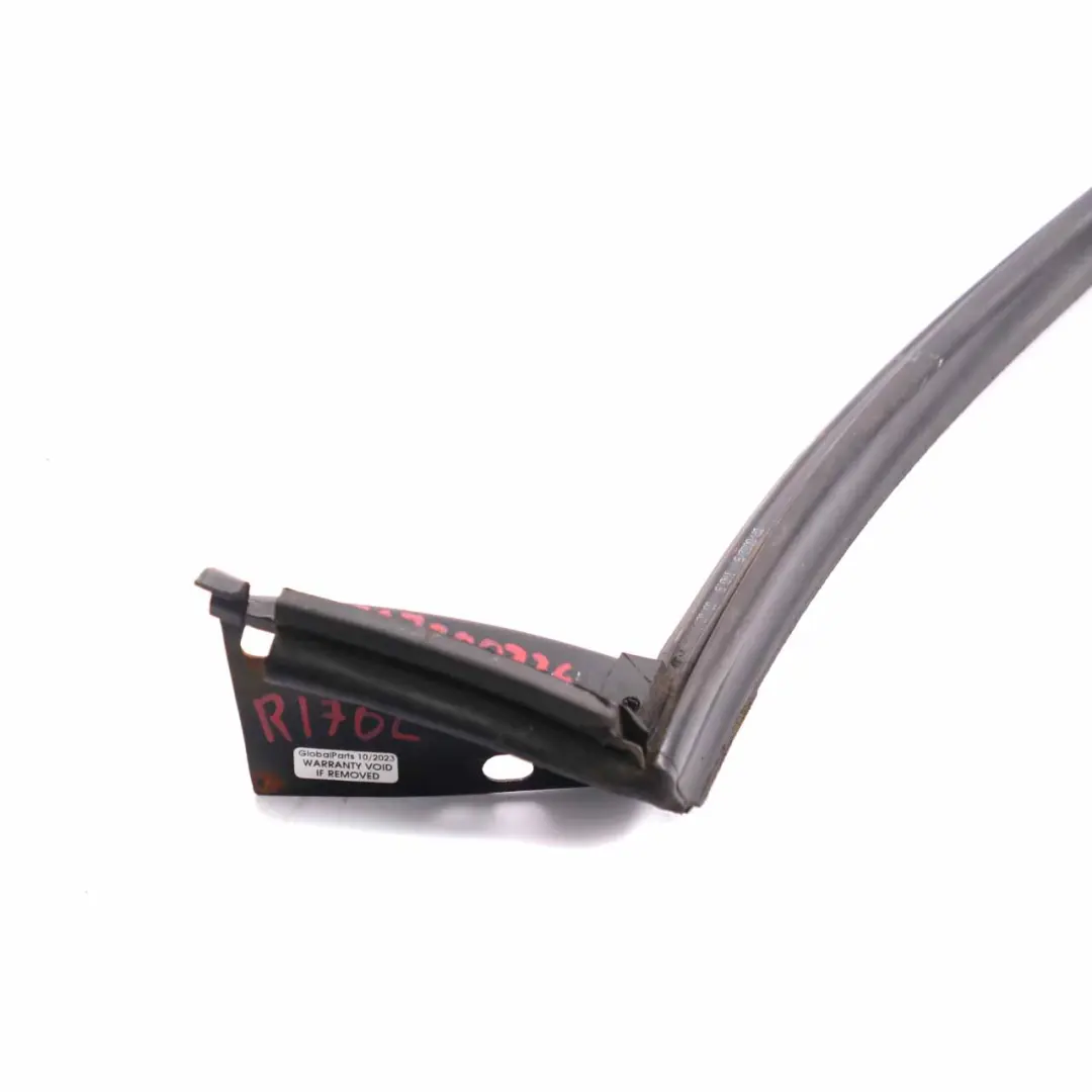 Joint de vitre de porte avant gauche Joint cadre pour Mercedes SLK R170 à propos du numéro de pièce A1707200324 Mercedes SLK R170 Joint de vitre de porte avant gauche Joint cadre - SKU A1707200324 - Numéro de pièce A1707200324