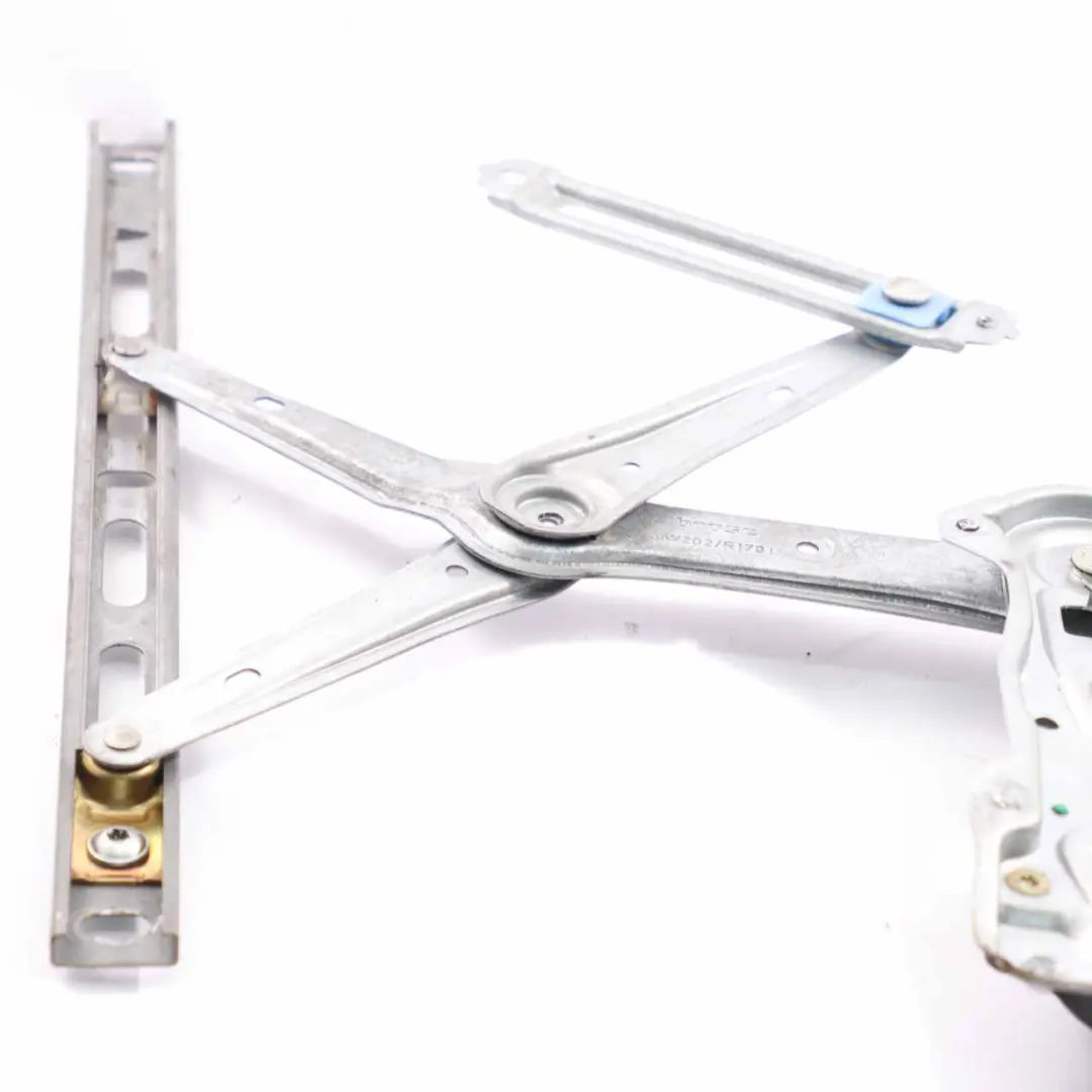 Fensterheber Vordertür links Regulator Motor für Mercedes SLK R170 mit Teilenummer A1707200746 Mercedes SLK R170 Fensterheber Vordertür links Regulator Motor - SKU A1707200746 - Teilenummer A1707200746