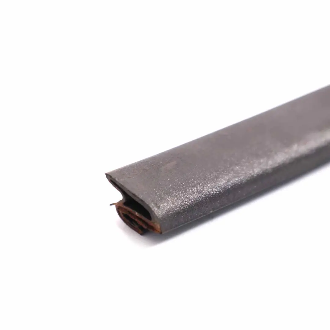 Joint de Porte Avant Gauche Joint pour Mercedes SLK R170 à propos du numéro de pièce A1707250965 Mercedes SLK R170 Joint de Porte Avant Gauche Joint - SKU A1707250965 - Numéro de pièce A1707250965