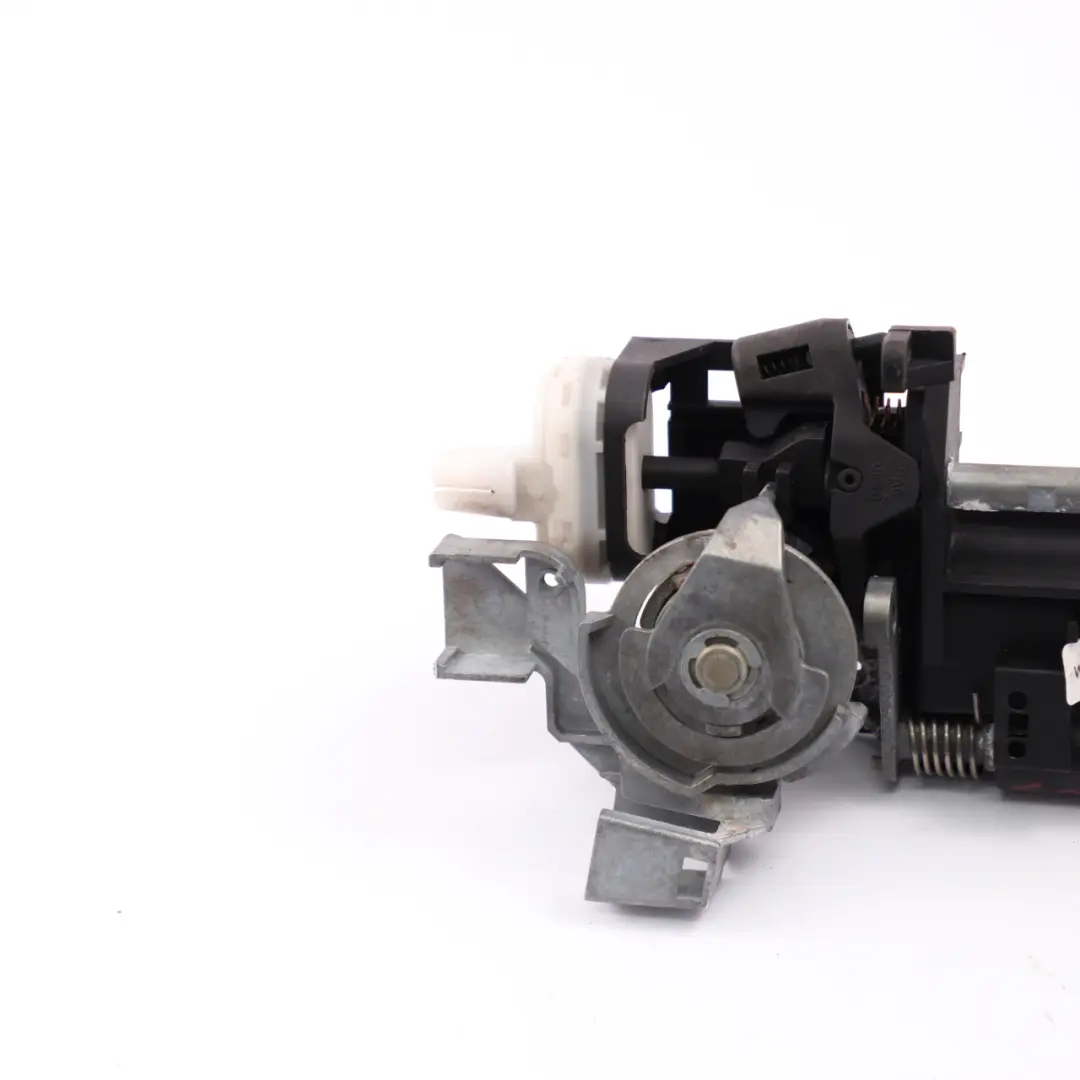 Zamek klamka tylnej klapy do Mercedes E W210 S210 o numerze A1707500093 Mercedes E W210 S210 Zamek klamka tylnej klapy - SKU A1707500093 - Numer Części A1707500093