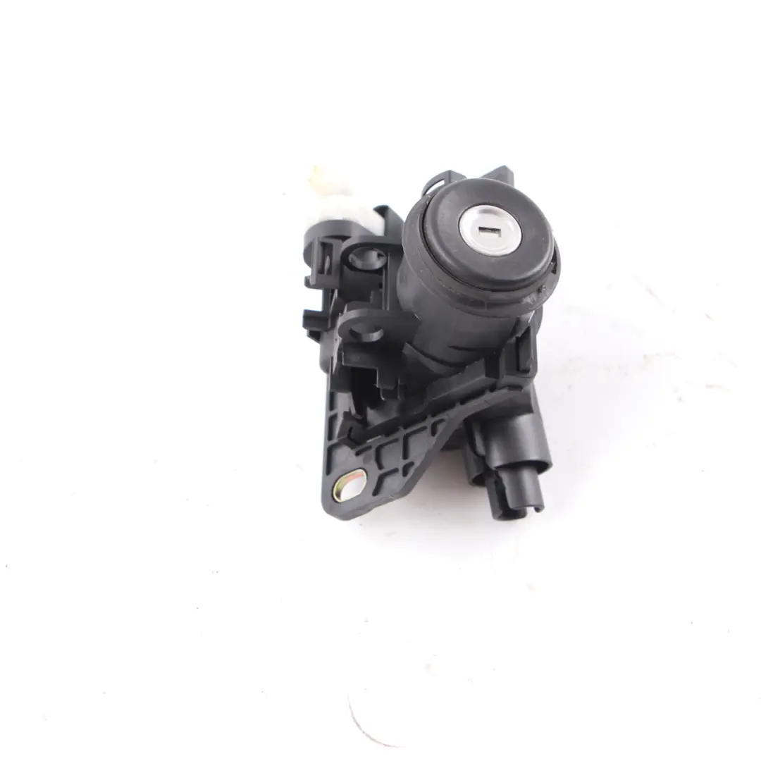 Lock Tailgate Boot Trunk Lid Catch Rear to Mercedes SLK R170 with Part number A1707500191 Mercedes SLK R170 Lock Tailgate Boot Trunk Lid Catch Rear - SKU A1707500191 - Part number A1707500191