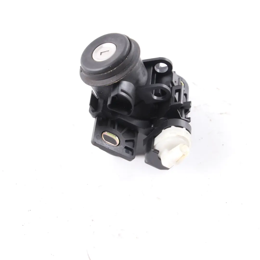 Lock Tailgate Boot Trunk Lid Catch Rear to Mercedes SLK R170 with Part number A1707500191 Mercedes SLK R170 Lock Tailgate Boot Trunk Lid Catch Rear - SKU A1707500191 - Part number A1707500191