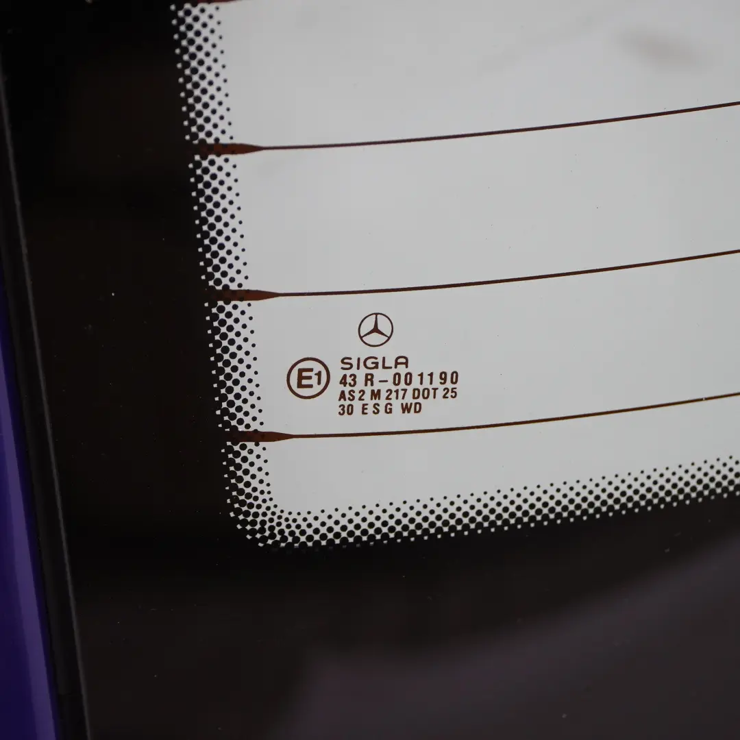 Szyba Tylna Linarite Blue - 352 do Mercedes SLK R170 o numerze A1707900540 Mercedes SLK R170 Szyba Tylna Linarite Blue - 352 - SKU A1707900540-LIN - Numer Części A1707900540