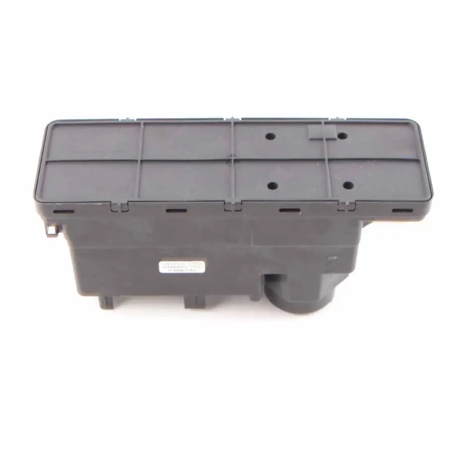 Central Locking Unit Pump Box Control Unit to Mercedes R170 with Part number A1708000548 Mercedes R170 Central Locking Unit Pump Box Control Unit - SKU A1708000548 - Part number A1708000548