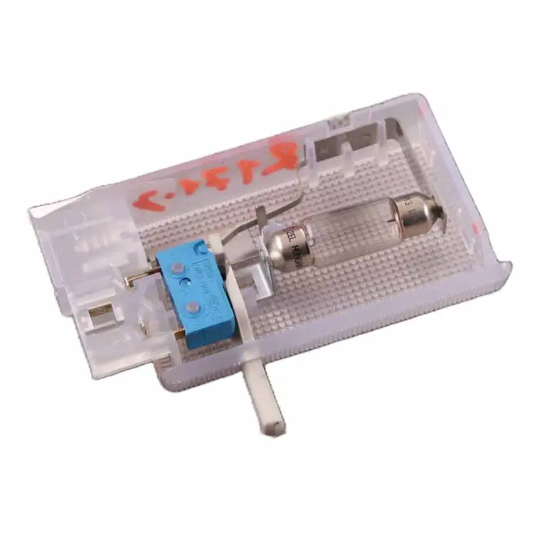  Lampada Stoccaggio Mercedes SLK R171 CLK C208 Portaoggetti Interna - SKU A1708200101 - Numero di parte A1708200101