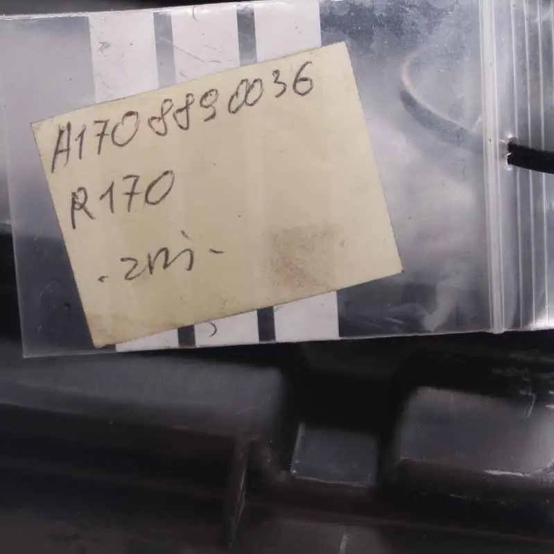 Mercedes SLK R170 Conduit Guide l'échangeur d'air Habillage panneau - SKU A1708890036 - Numéro de pièce A1708890036