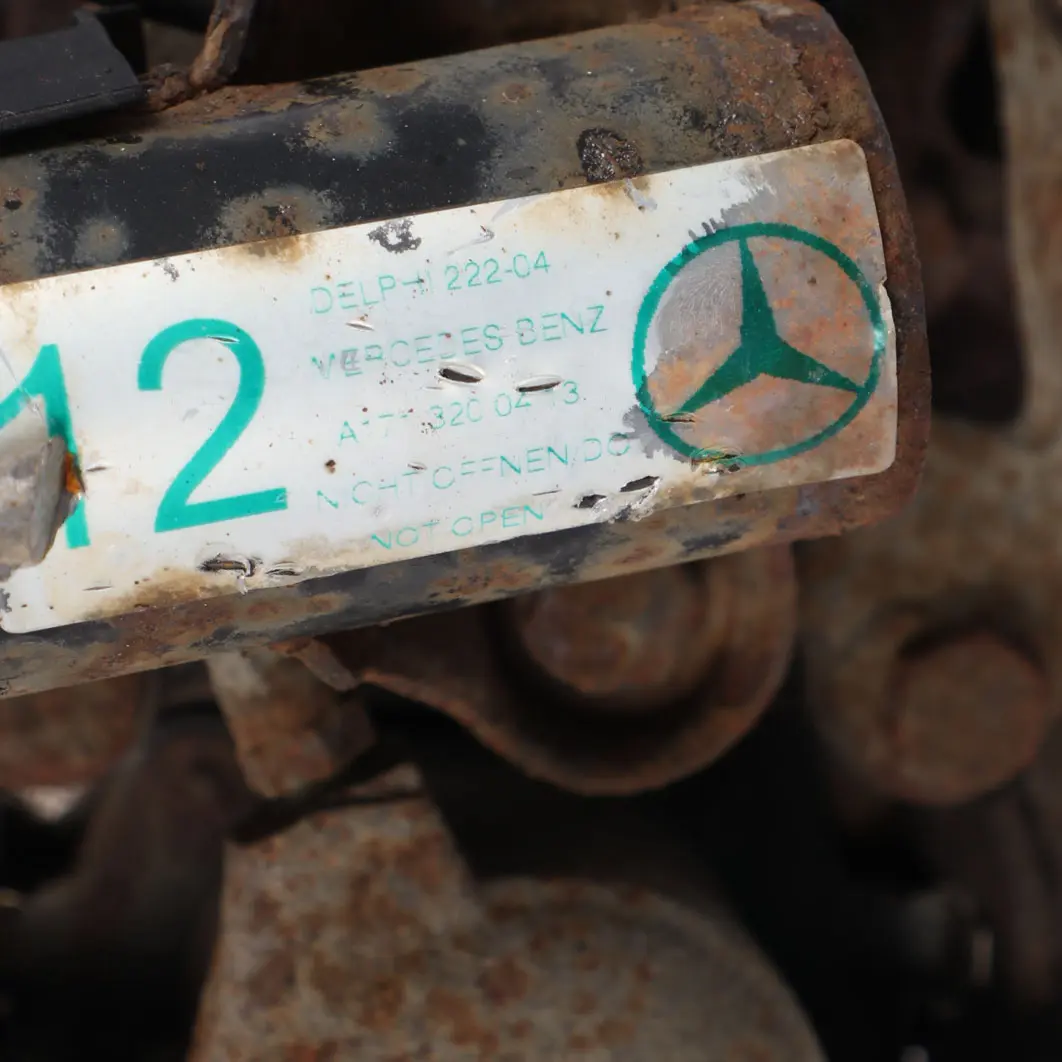 Mercedes SLK R171 Pierna Suspensión Buje Disco Freno Pinza Delantero Izq - SKU A1713200413 - Número de pieza A1713200413