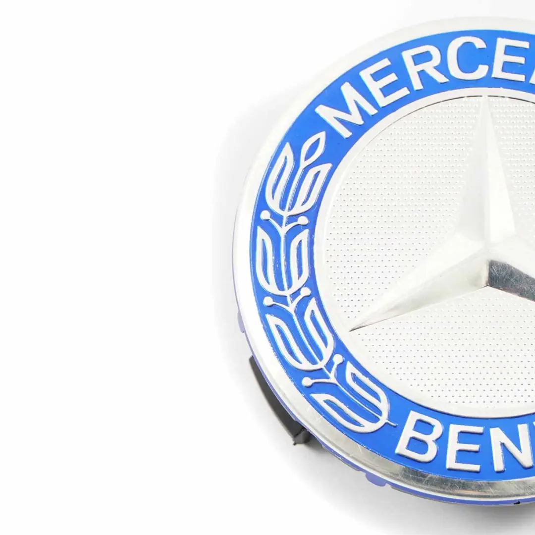Enjoliveur Roue Mercedes W169 W203 W212 Emblème Cache-Moyeu Logo pour à propos du numéro de pièce A1714000025 Enjoliveur Roue Mercedes W169 W203 W212 Emblème Cache-Moyeu Logo - SKU A1714000025 - Numéro de pièce A1714000025