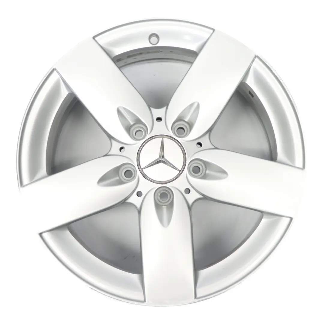 Jante alliage argent 16" 5 branches 7J ET:34 pour Mercedes SLK R171 à propos du numéro de pièce A1714010102 Mercedes SLK R171 Jante alliage argent 16" 5 branches 7J ET:34 - SKU A1714010102-2 - Numéro de pièce A1714010102