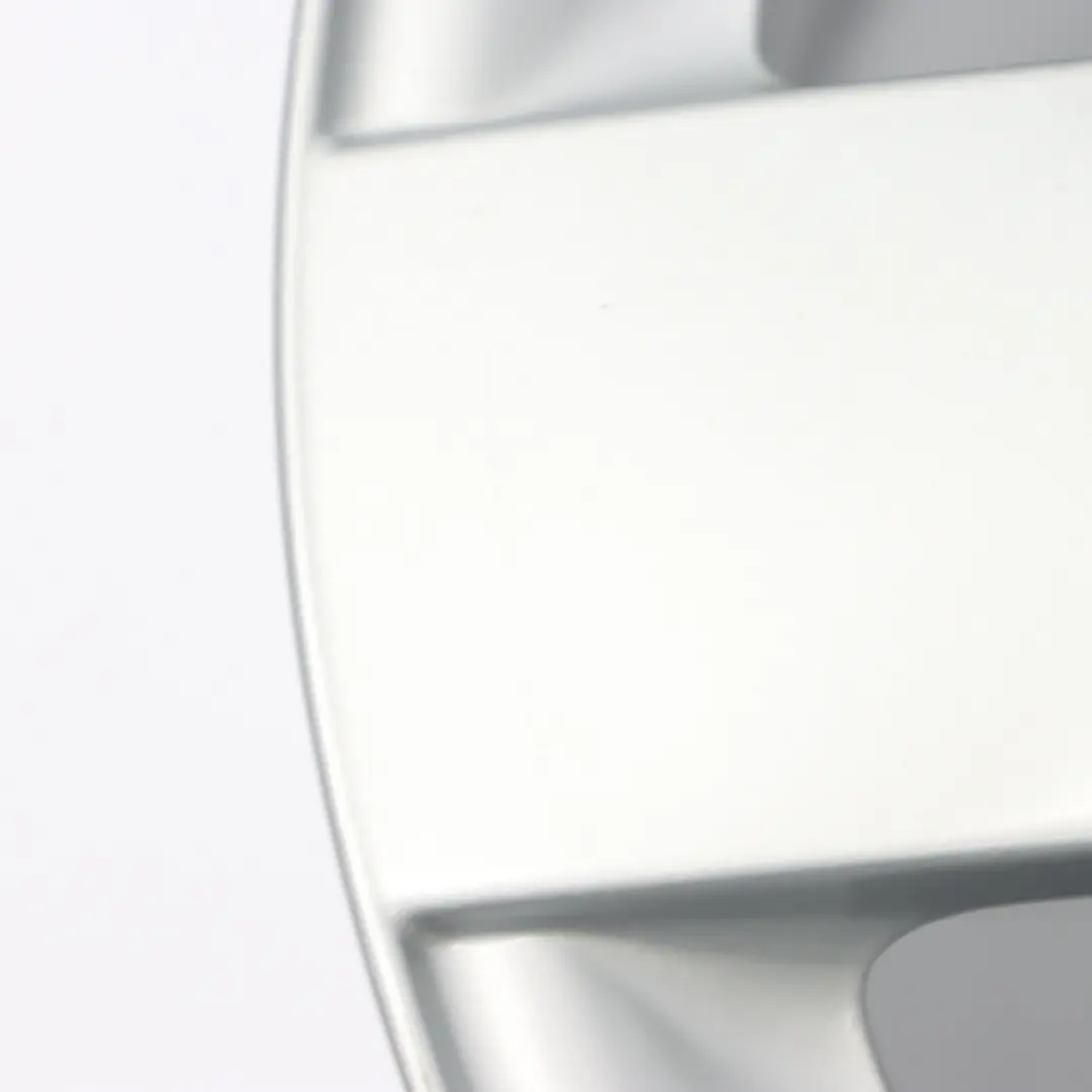 Silberne Hinter rad felge 16" 5 Speichen 8J ET:30 für Mercedes SLK R171 mit Teilenummer A1714010202 Mercedes SLK R171 Silberne Hinter rad felge 16" 5 Speichen 8J ET:30 - SKU A1714010202-1 - Teilenummer A1714010202