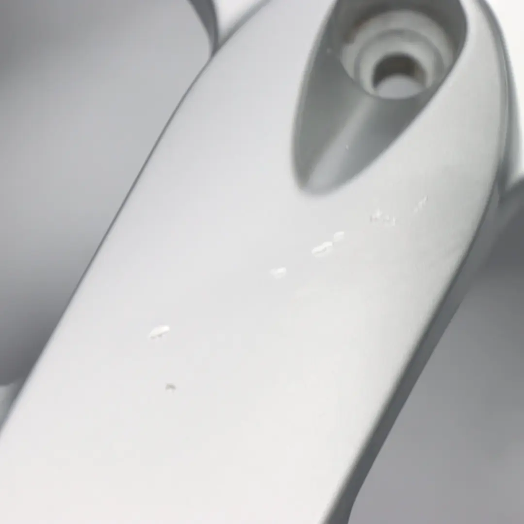 Silberne Hinter rad felge 16" 5 Speichen 8J ET:30 für Mercedes SLK R171 mit Teilenummer A1714010202 Mercedes SLK R171 Silberne Hinter rad felge 16" 5 Speichen 8J ET:30 - SKU A1714010202-2 - Teilenummer A1714010202