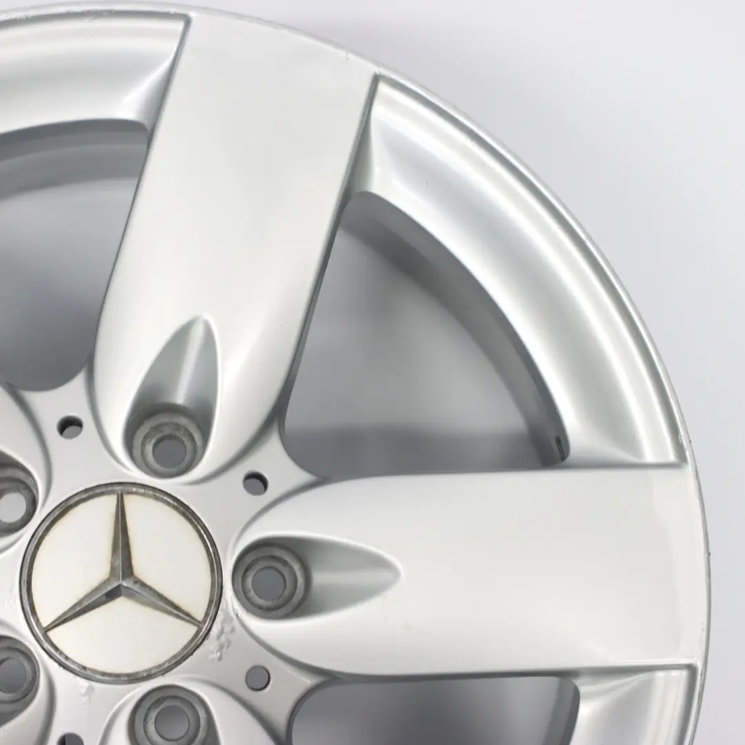 Silberne Hinter rad felge 16" 5 Speichen 8J ET:30 für Mercedes SLK R171 mit Teilenummer A1714010202 Mercedes SLK R171 Silberne Hinter rad felge 16" 5 Speichen 8J ET:30 - SKU A1714010202-2 - Teilenummer A1714010202