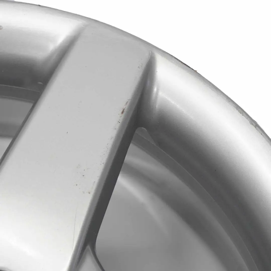 Silberne Leichtmetallfelge 17" 7,5J ET:37 5-Loch für Mercedes R171 AMG mit Teilenummer A1714011402 Mercedes R171 AMG Silberne Leichtmetallfelge 17" 7,5J ET:37 5-Loch - SKU A1714011402-2 - Teilenummer A1714011402