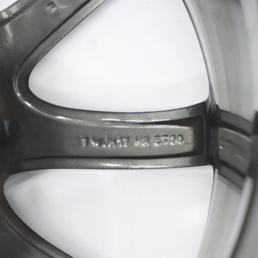 Cerchio in lega grigio 17" 7,5J ET:36 a 10 razze per Mercedes R171 con numero di parte A1714012202 Mercedes R171 Cerchio in lega grigio 17" 7,5J ET:36 a 10 razze - SKU A1714012202-1 - Numero di parte A1714012202