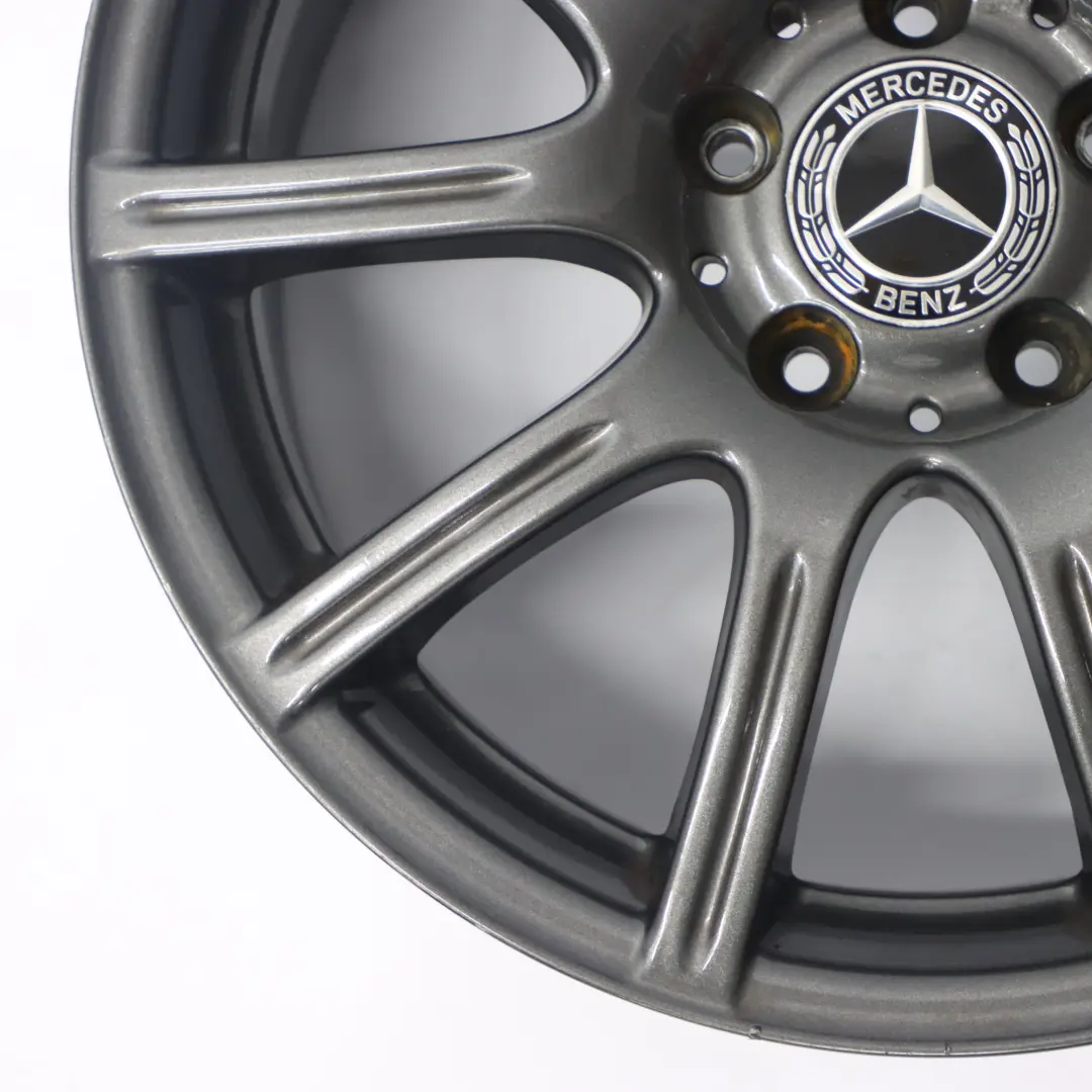 Cerchio in lega grigio 17" 7,5J ET:36 a 10 razze per Mercedes R171 con numero di parte A1714012202 Mercedes R171 Cerchio in lega grigio 17" 7,5J ET:36 a 10 razze - SKU A1714012202-1 - Numero di parte A1714012202