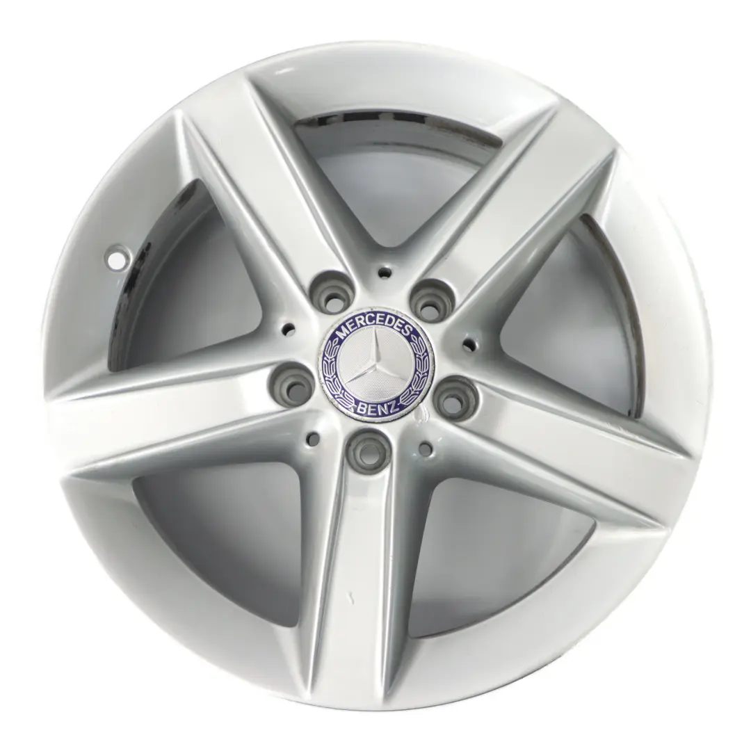 Cerchio in lega argento 16" 5 razze 7J ET:34 per Mercedes SLK R171 con numero di parte A1714013302 Mercedes SLK R171 Cerchio in lega argento 16" 5 razze 7J ET:34 - SKU A1714013302-1 - Numero di parte A1714013302