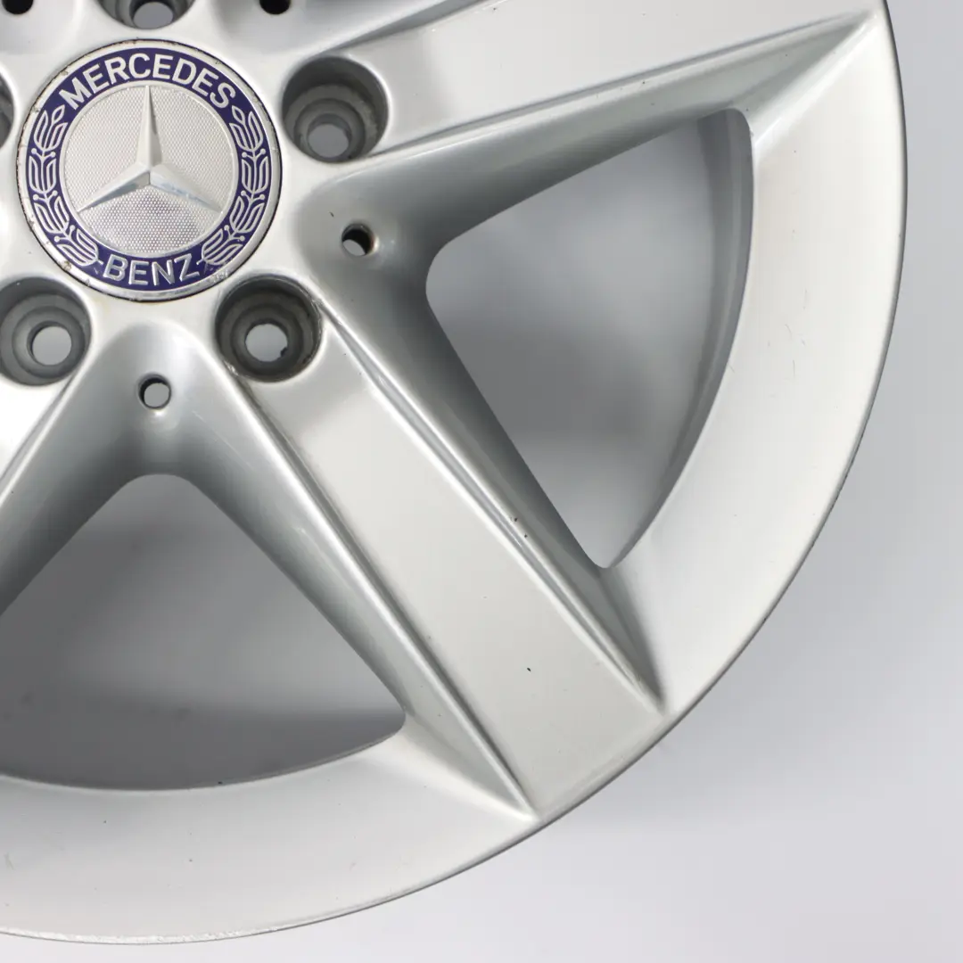 Silberne Hinter rad felge 16" 5 Speichen 8J ET:30 für Mercedes SLK R171 mit Teilenummer A1714013402 Mercedes SLK R171 Silberne Hinter rad felge 16" 5 Speichen 8J ET:30 - SKU A1714013402-2 - Teilenummer A1714013402