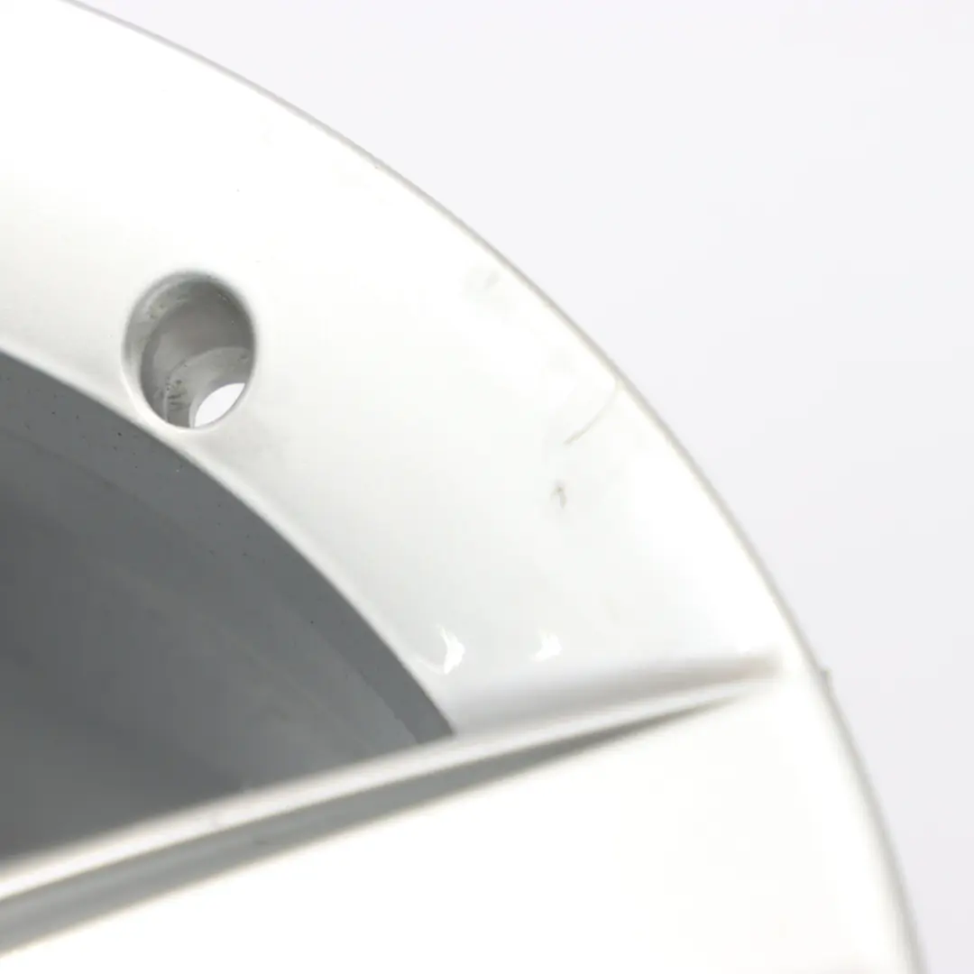 Cerchio posteriore in lega argento 16" 8J ET:30 per Mercedes SLK R171 con numero di parte A1714013402 Mercedes SLK R171 Cerchio posteriore in lega argento 16" 8J ET:30 - SKU A1714013402-2 - Numero di parte A1714013402