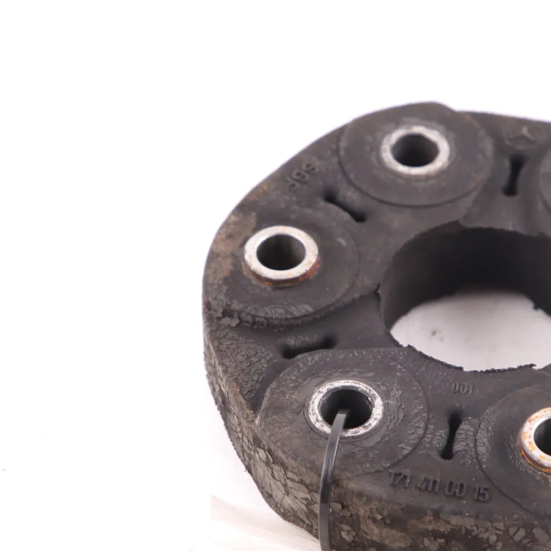 Propshaft Universal Joint Disco Goma para Mercedes SLK R171 con número de pieza A1714110015 Mercedes SLK R171 Propshaft Universal Joint Disco Goma - SKU A1714110015 - Número de pieza A1714110015