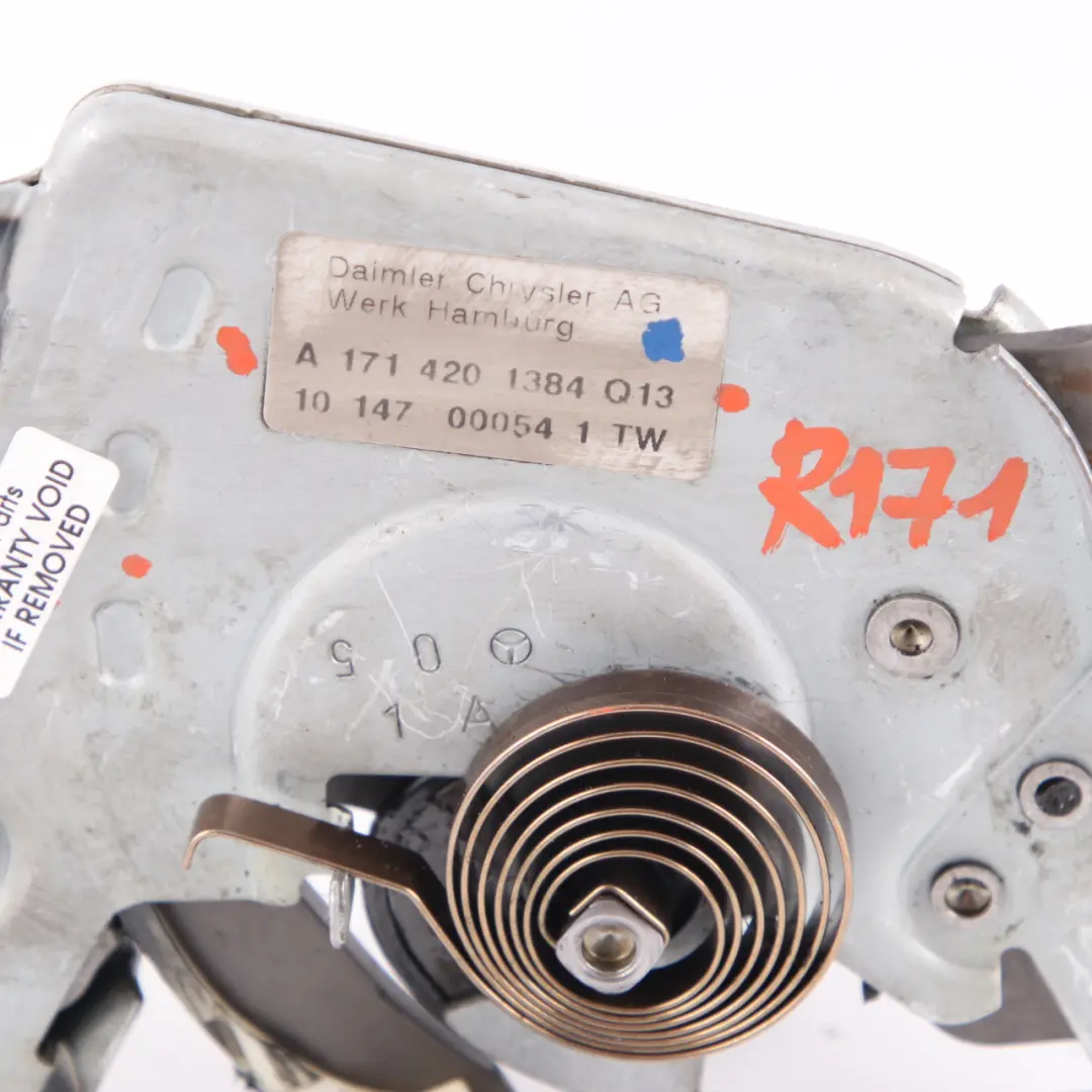 Freno a mano di parcheggio Maniglia di presa per Mercedes SLK R171 con numero di parte A1714201384 Mercedes SLK R171 Freno a mano di parcheggio Maniglia di presa - SKU A1714201384 - Numero di parte A1714201384