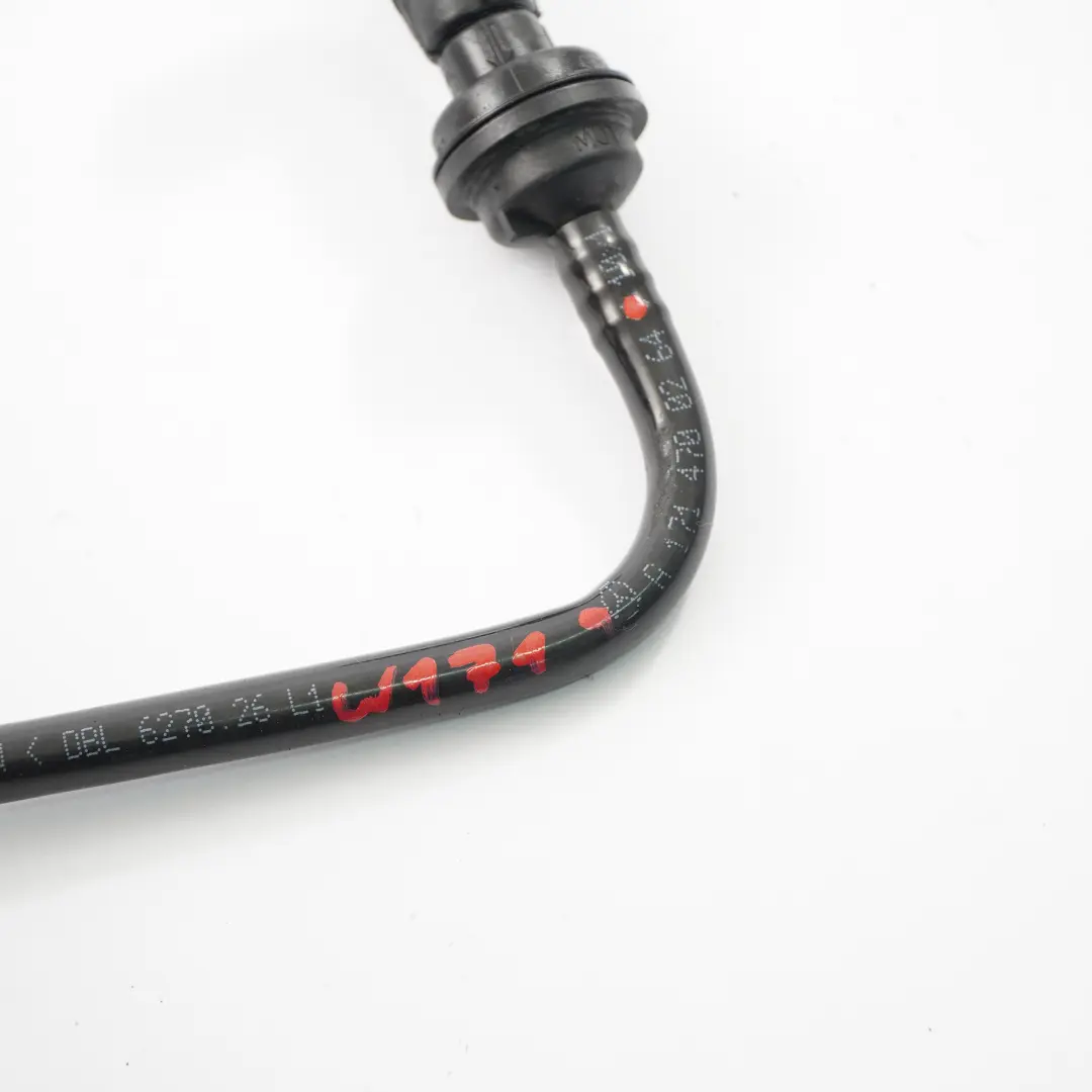 M271 Gasolina Tubo Manguera para Mercedes SLK R171 con número de pieza A1714700264 Mercedes SLK R171 M271 Gasolina Tubo Manguera - SKU A1714700264 - Número de pieza A1714700264