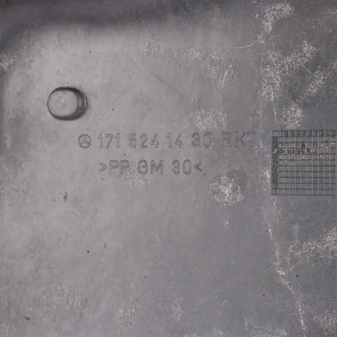Osłona Panel Ochrona Silnika Benzyna do Mercedes R171 o numerze A1715241430 Mercedes R171 Osłona Panel Ochrona Silnika Benzyna - SKU A1715241430 - Numer Części A1715241430