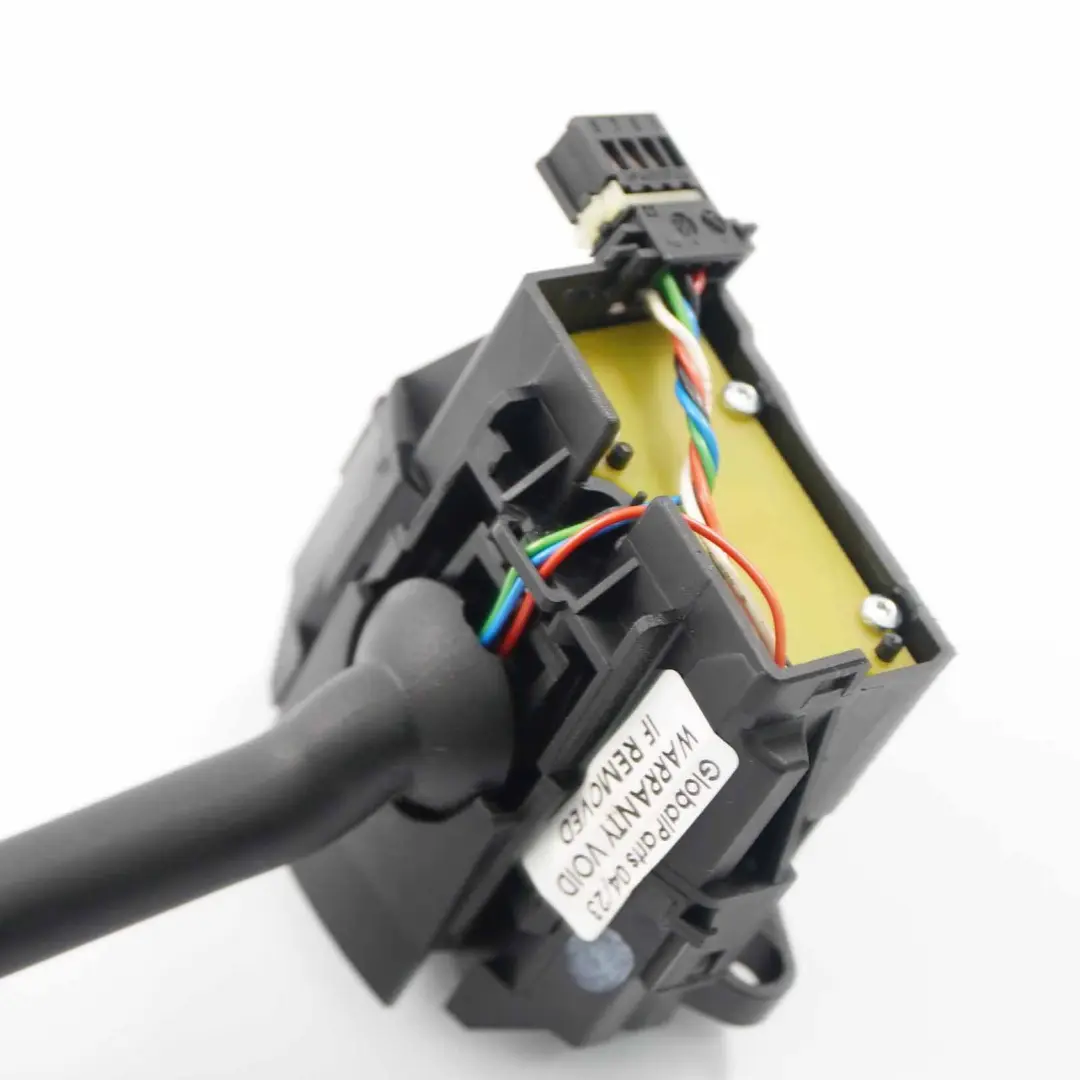 Interruttore piantone sterzo Mercedes W211 W219 Indicatore gambo per con numero di parte A1715400144 Interruttore piantone sterzo Mercedes W211 W219 Indicatore gambo - SKU A1715400144 - Numero di parte A1715400144